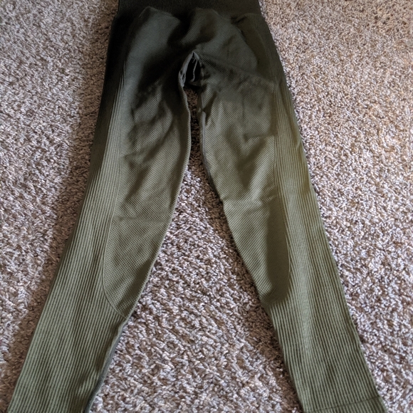 PINK Victoria's Secret Pants - PINK! LEGGING